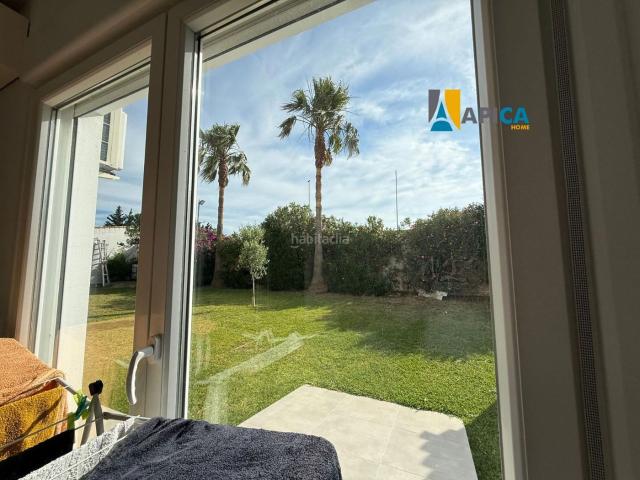 Chalet en venta en Chiclana de la Frontera, Las Lagunas Campano. CHALET EN CHICLANA CON PISCINA EN LA ZONA DEL FLORÍN!. Chalets Chiclana de la.