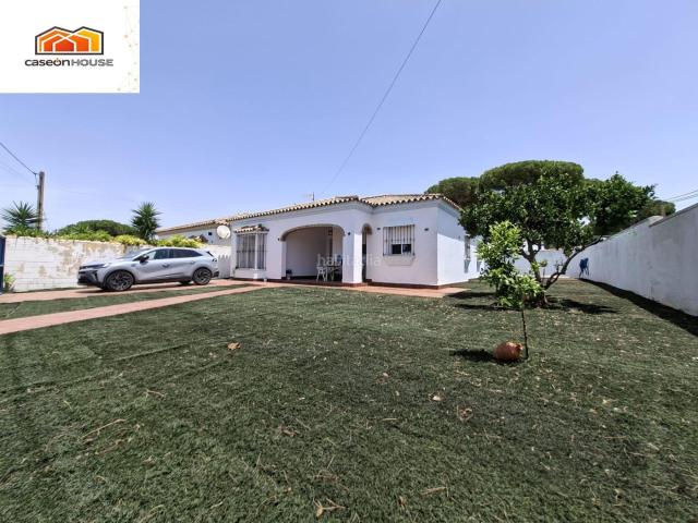 Chalet en venta en Chiclana de la Frontera, Las Lagunas Campano. CHALET EN EL PAGO MELILLA EN CHICLANA JUNTO NOVO SANCTIPETRI. Chalets Chiclana de la.