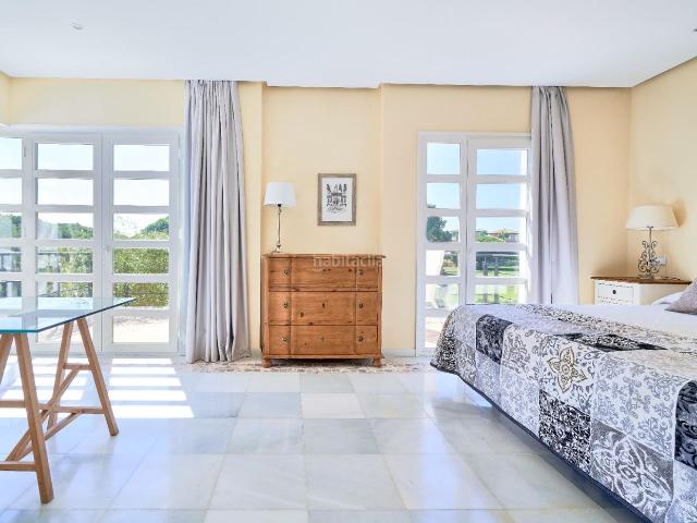 Chalet en venta en Chiclana de la Frontera, Novo Sancti Petri. Chalet con piscina en Novo Sancti Petri. Chalets Chiclana de la.