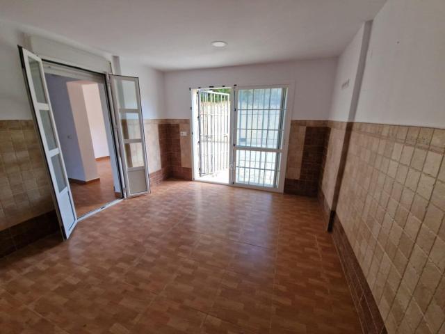 Chalet en venta en Chiclana de la Frontera, Núcleo urbano. Chalet de 4 dormitorios en El Campito. Chalets Chiclana de la.