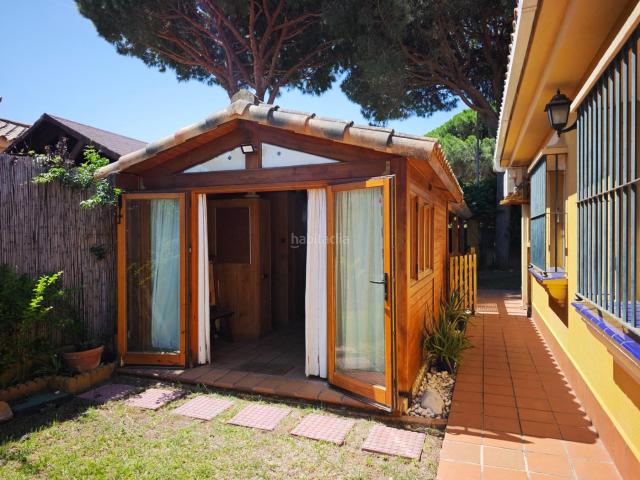 Chalet en venta en Chiclana de la Frontera, Sancti Pietri. En Costa de Sancti Petri. Chalet con cabaña independiente para invitados. Chalets Chiclana de la.