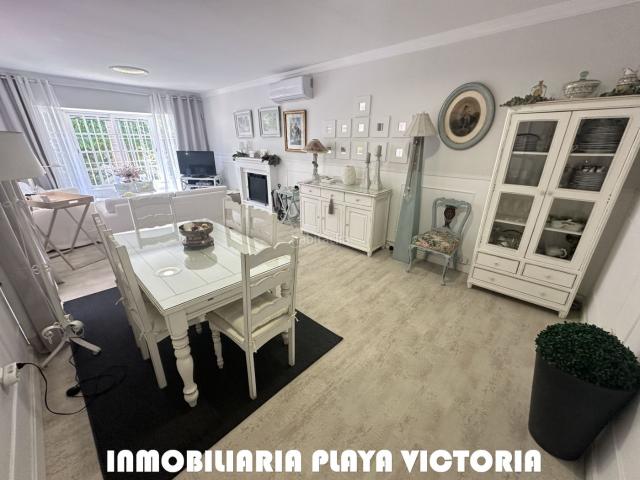 Chalet en venta en Chiclana de la Frontera, Sancti Pietri. ESPECTACULAR CHALET INDEPENDIENTE EN ZONA SANCTI PETRI. Chalets Chiclana de la.