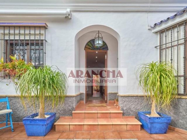 Chalet en venta en Chipiona, Avda. de Rota
