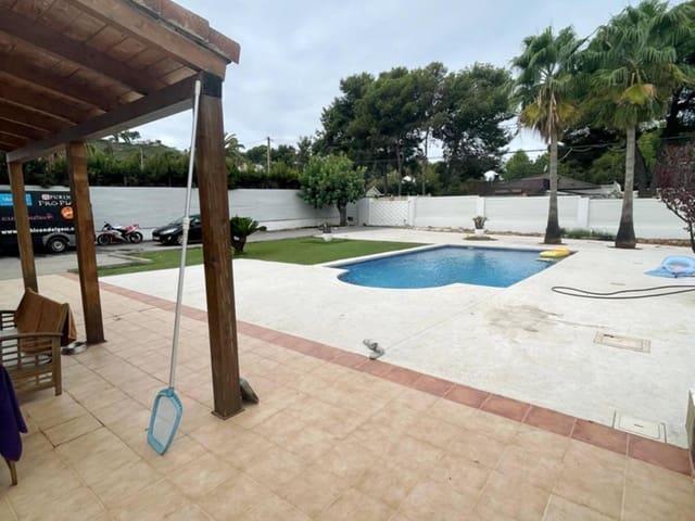 Chalet en venta en Chiva, Valencia