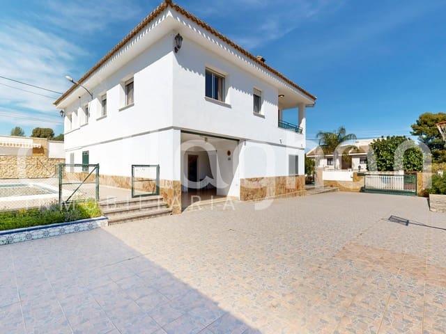 Chalet en venta en Chiva, Valencia