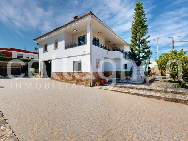 Chalet en venta en Chiva, Valencia