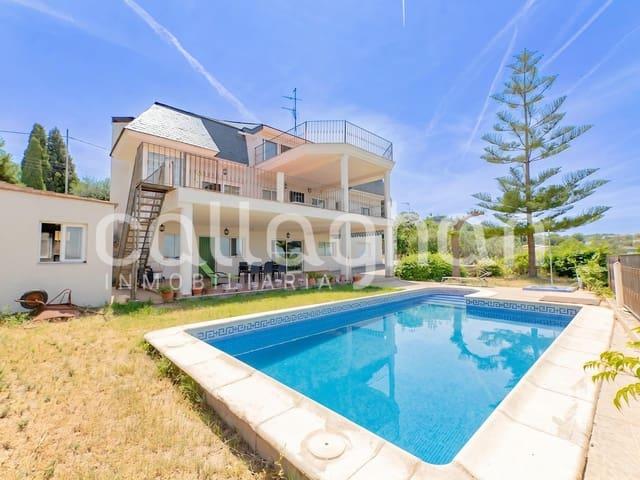 Chalet en venta en Chiva, Valencia