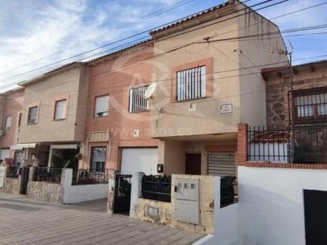 Chalet en venta en Chozas de Canales