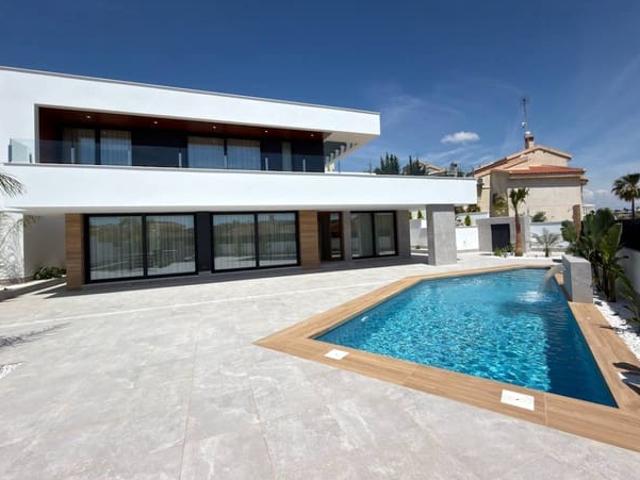 Chalet en venta en Ciudad Quesada, Alicante Costa Blanca