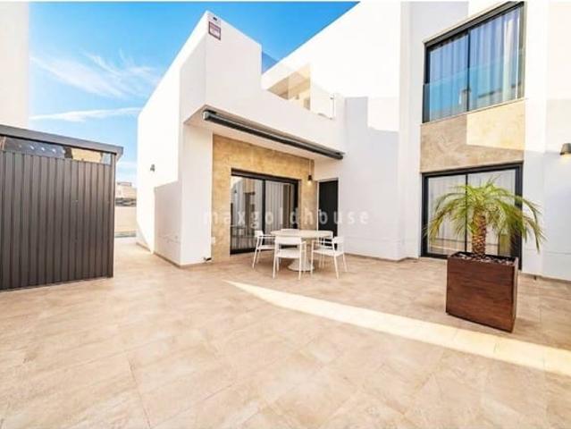 Chalet en venta en Ciudad Quesada, Alicante Costa Blanca