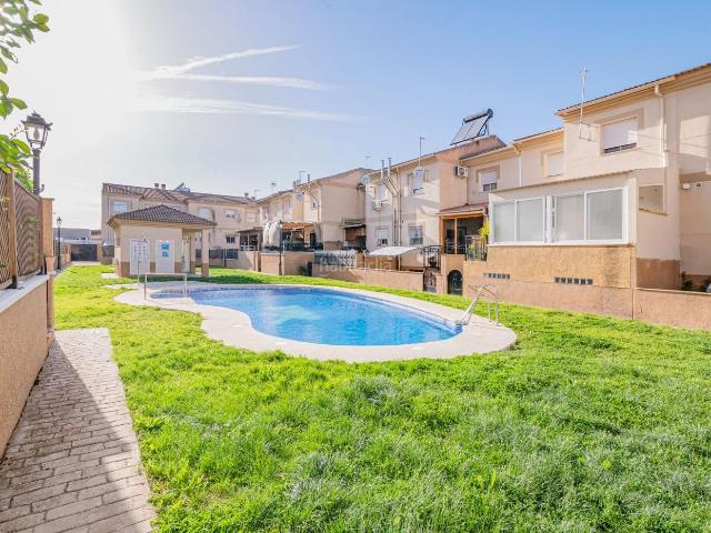 Chalet en venta en Cijuela. CHALET PAREADO CON PISCINA COMUNITARIA, CIJUELA. Chalets.