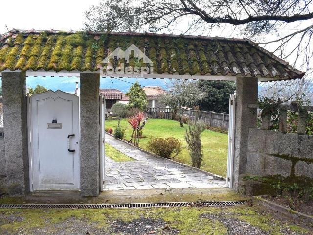 Chalet en venta en Crecente. Crecte. Chalets.