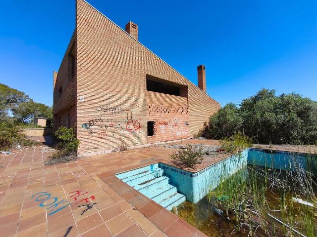 Chalet en venta en Creixell, de 222 m² 5 habitaciones por 283.500