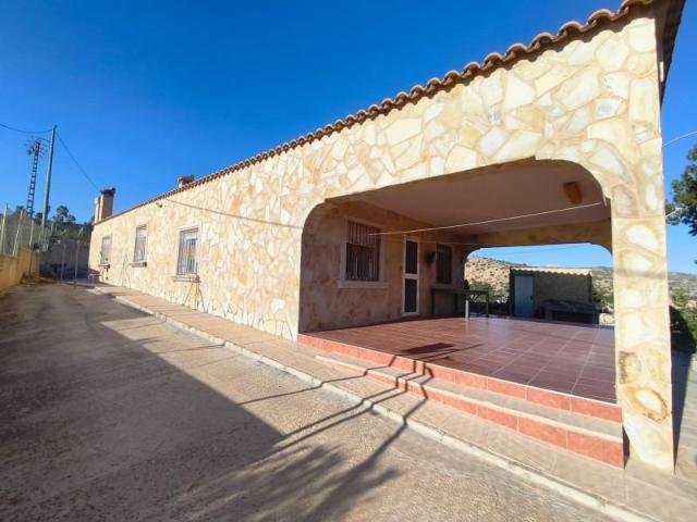 Chalet en venta en Crevillent, PANTANO CREVILLENTE