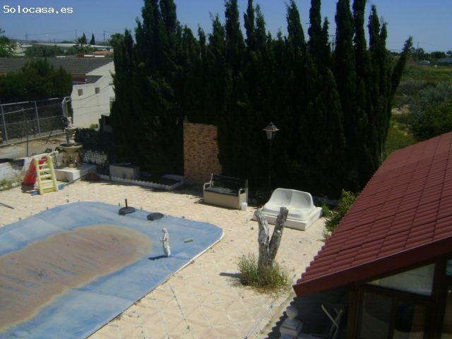Chalet en Venta en Crevillente, Alicante