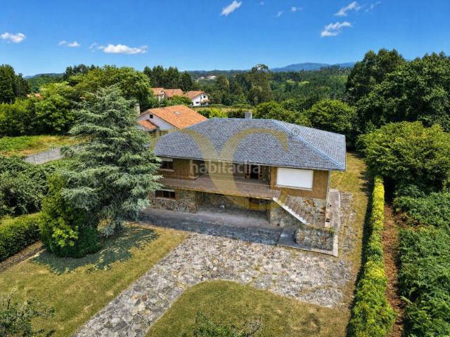 Chalet en venta en Cudillero. Chalet en Cudillero a 800 metros de la playa del Aguilar. Chalets.
