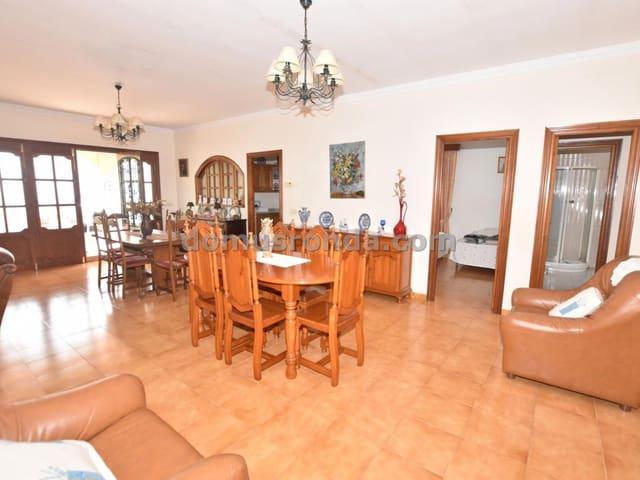 Chalet en venta en Cuevas del Becerro, Málaga