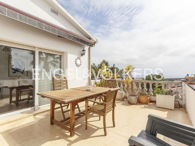 Chalet en venta en Cunit, de 190 m² 3 habitaciones por 330.000