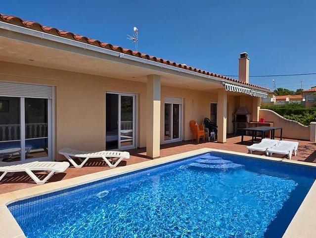 Chalet en venta en Ametlla de Mar, l´, de 119 m² 4 habitaciones por 389.000