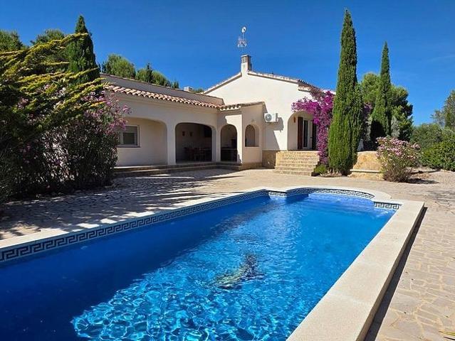 Chalet en venta en Ametlla de Mar, l´, de 151 m² 3 habitaciones por 440.000