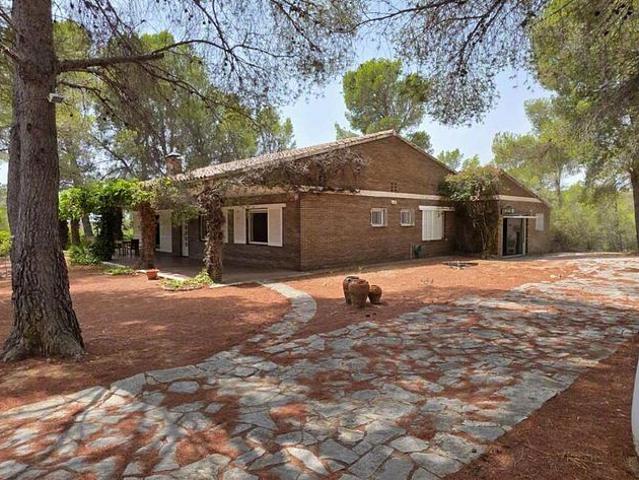 Chalet en venta en Ametlla de Mar, l´, de 354 m² 4 habitaciones por 550.000