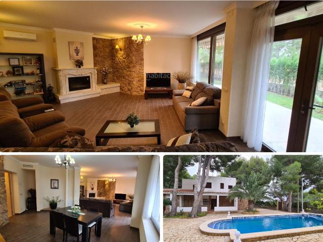 Chalet en venta en Ametlla de Mar L´, Sant Jordi D´Alfama Costa Dorada. Exclusiva Villa de Lujo en Primera Línea de Mar junto a Cala Sant Jordi. Chalets Ametlla de Mar.