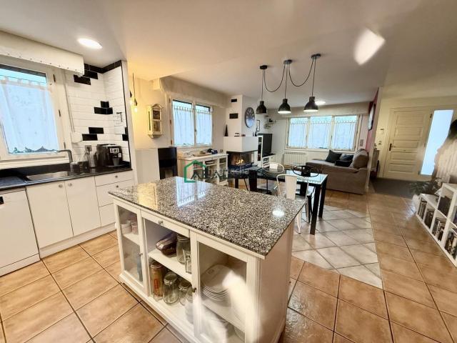 Chalet en venta en Amorebieta Etxano. AmorebietaEtxanoChalet. Chalets Amorebieta.