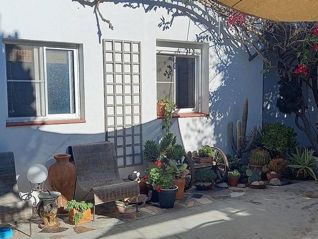 Chalet en venta en Amposta, de 260 m² 5 habitaciones por 260.000