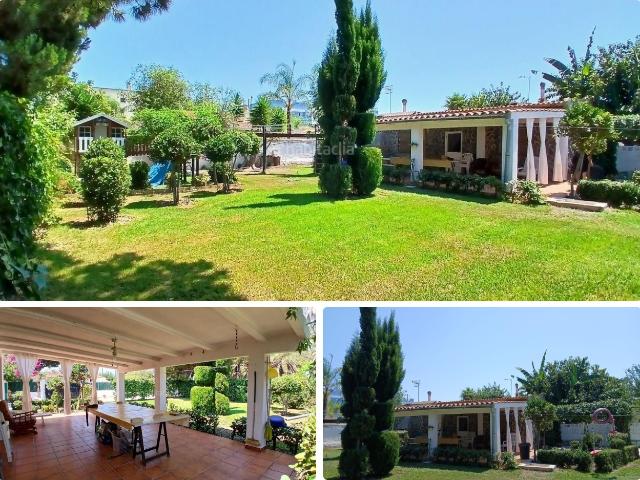 Chalet en venta en Amposta, Eucaliptus Poble Nou del Delta Costa Dorada. Chalet de 50 m2 con jardín de 350 m2 a solo 150 metros de la playa. Chalets.