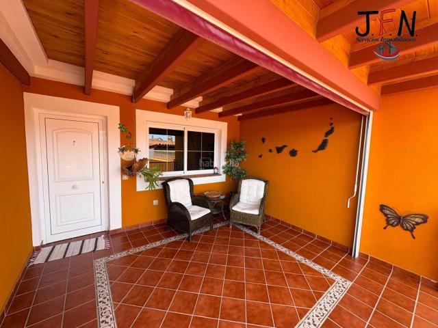 Chalet en venta en Antigua, Caleta de Fuste. Exclusivo Complejo de Dos Villas con Apartamentos Independientes. Chalets.