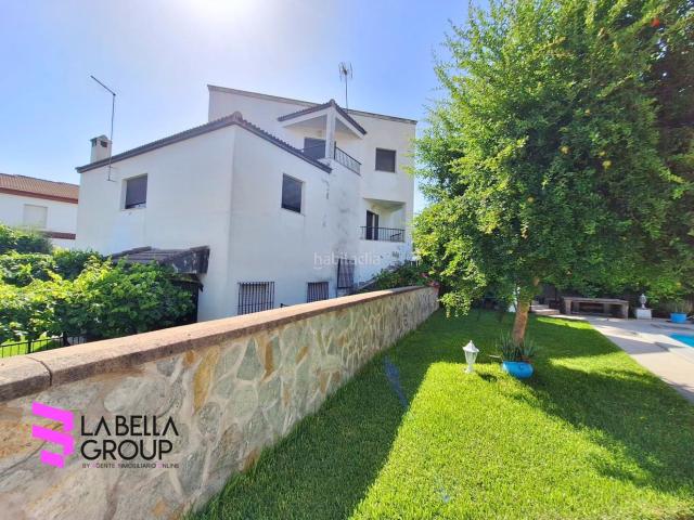 Chalet en venta en Andújar. Chalet con piscina en Andújar, Jaén. Chalets.