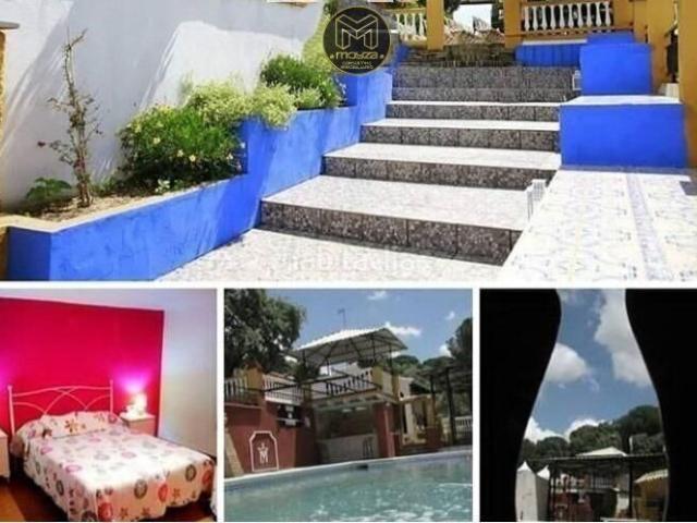Chalet en venta en Andújar. Chalet en venta en Andujar, 6 dormitorios. Chalets.