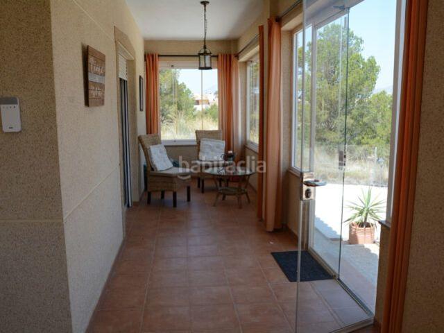Chalet en venta en Abanilla. Preciosa villa de 3 dormitorios y 2 baños en Macisvenda. Chalets.