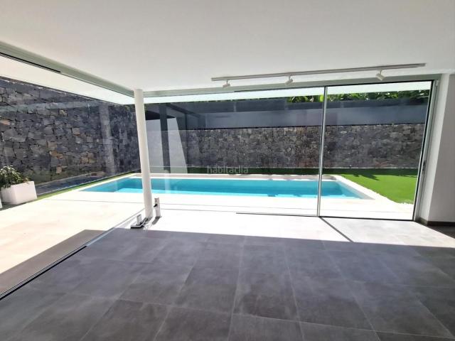 Chalet en venta en Adeje, Callao Salvaje Playa Paraíso. Villa de lujo a estrenar en Callao Salvaje, Adeje. Chalets.