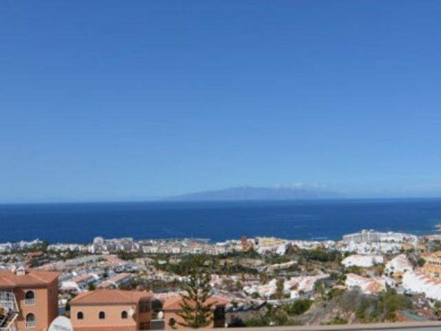 Chalet en venta en Adeje, San Eugenio