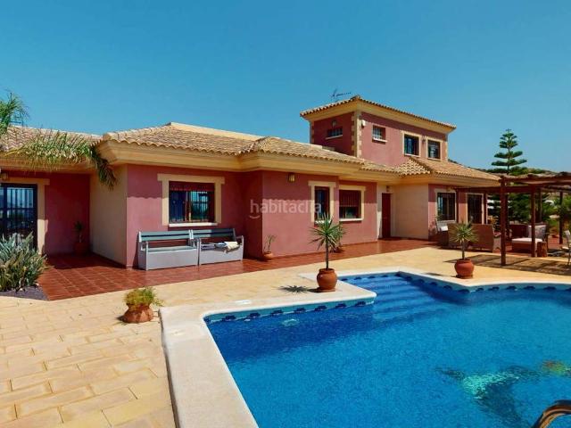 Chalet en venta en Águilas, Casco Antiguo. Chalets.