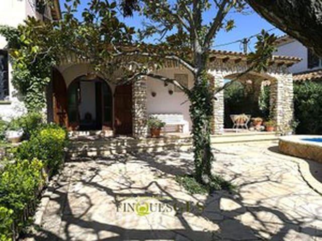 Chalet en venta en Aiguamúrcia, Tarragona