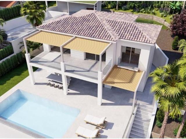 Chalet en venta en Altea