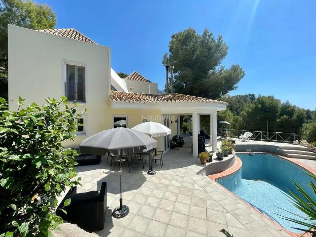 Chalet en venta en Altea, Altea la Vella. Precioso chalet independiente ubicado en prestigiosa urbanización Santa Clara de Altea. Chalets.