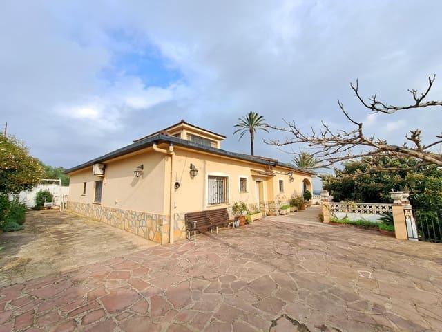 Chalet en venta en Alzira, Valencia
