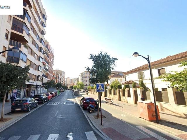 Chalet en venta en Albacete, Ensanche Franciscanos. CHALET INDEPENDIENTE DE ALTO STANDING Zona Arquitecto Vandelvira Parque Abelardo Sánchez, Calle Rosario Albacete Capital. Chalets.