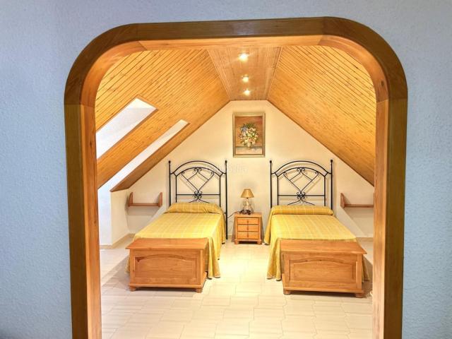 Chalet en venta en Albacete, Pedanías Extrarradio. Chalet en venta en Los Pinares, 5 dormitorios. Chalets.