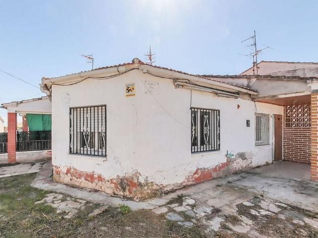 Chalet en venta en Albinyana, de 50 m² 1 habitación por 69.000