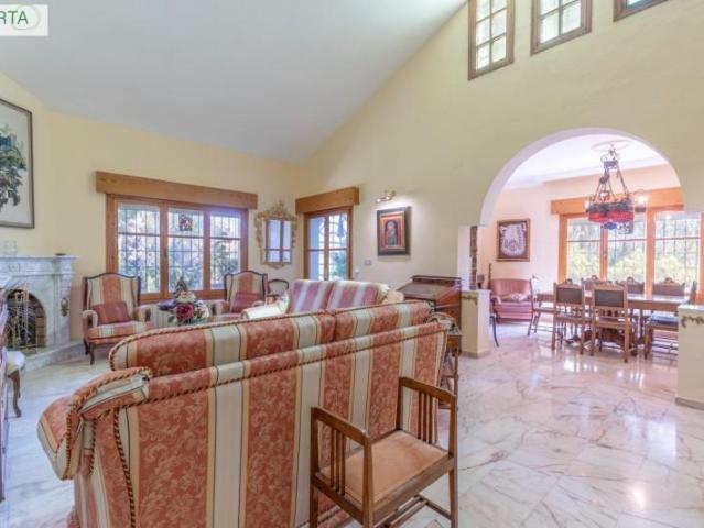 Chalet en venta en Albolote, Cortijo del aire