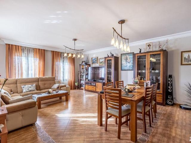 Chalet en venta en Albolote. Chalet en Albolote. Chalets.
