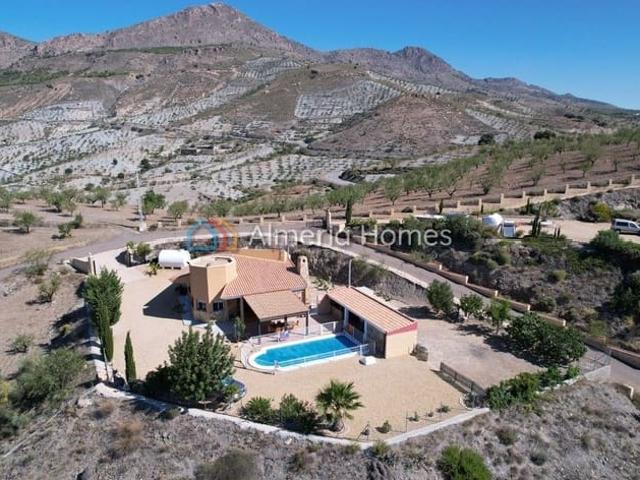 Chalet en venta en Albox, Almería