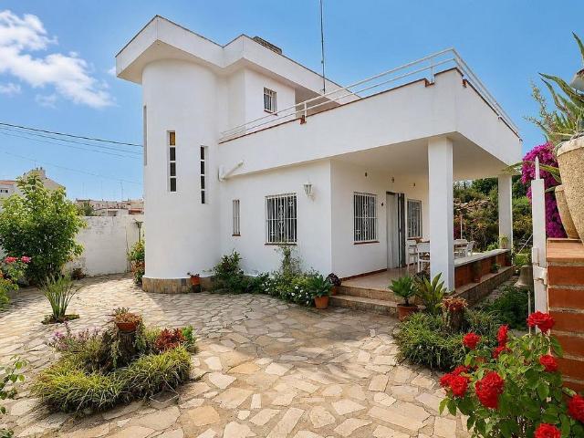 Chalet en venta en Alcanar, de 86 m² 3 habitaciones por 350.000