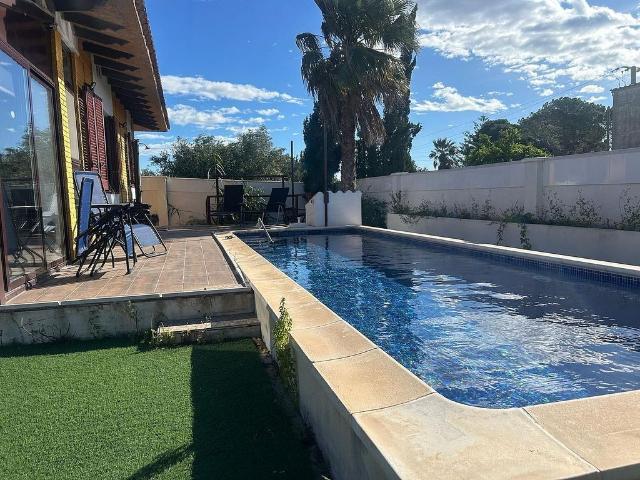 Chalet en venta en Alcanar, de 124 m² 3 habitaciones por 264.900