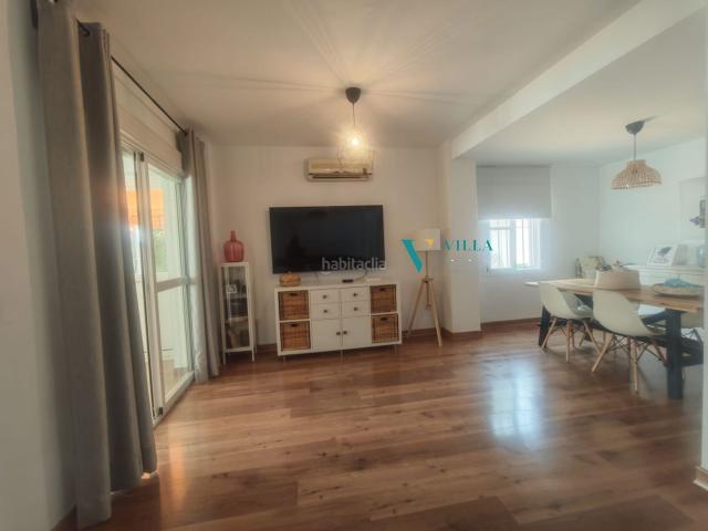 Chalet en venta en Alcalá de Guadaira, Oromana. Chalet en venta en Campo Alegre, 4 dormitorios. Chalets Alcalá de.