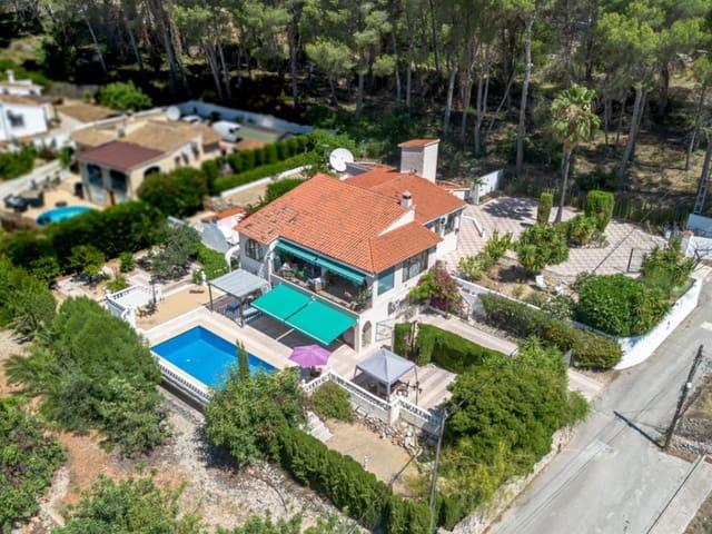 Chalet en venta en Alcalalí / Alcanalí, Alicante Costa Blanca